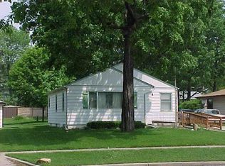 2650 S 99th St, West Allis, WI 53227