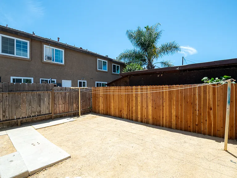 220 E Ventura St #B — Photo 11