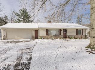 339 North St, Chagrin Falls, OH