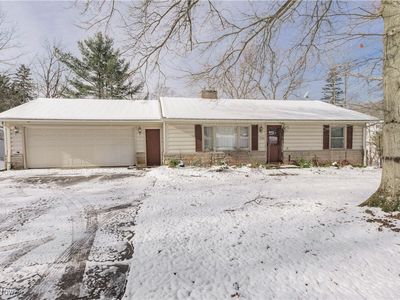 339 North St, Chagrin Falls, OH, 44022