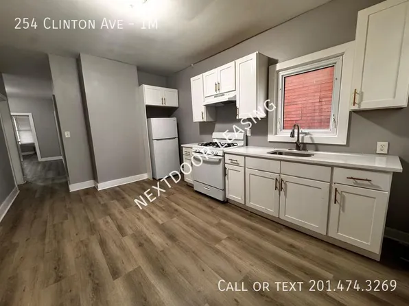 254 Clinton Ave #1M, Jersey City, NJ 07304