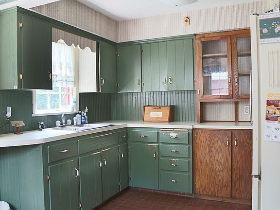 4th image of 2036 Annetta Ave
