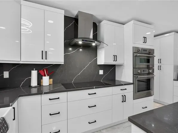 226 1st ST, BONITA SPRINGS, FL 34134