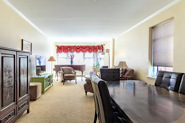 Sold by Compass | media 2