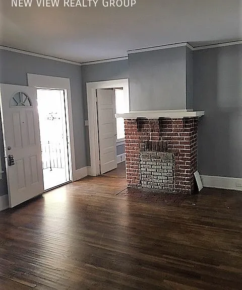 1025 Ambassador St — Photo 4