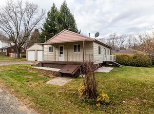 320 Hutter Ave, Ellwood City, PA