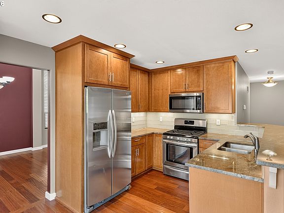 5th image of 15765 NW Hackney Dr