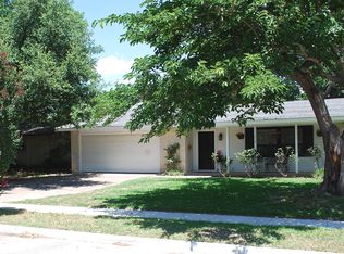 814 Edgefield Dr, Richardson, TX 75080