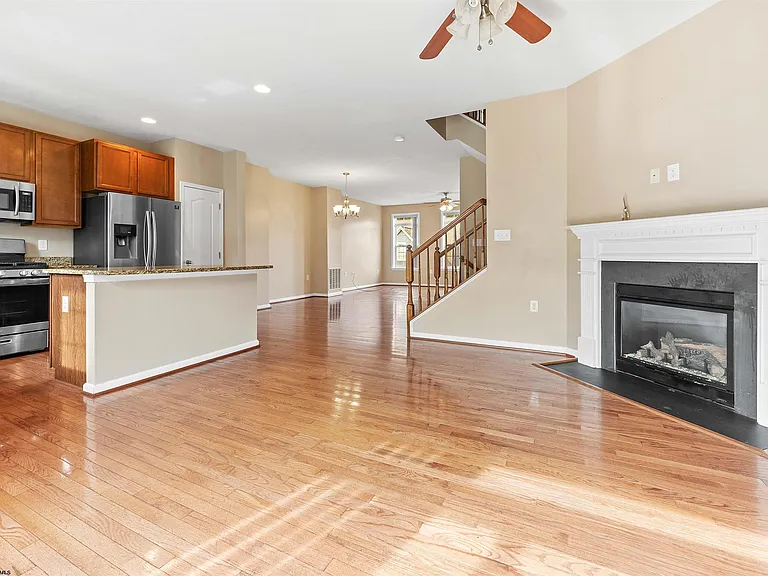 415 Saint Andrews Dr — Photo 13