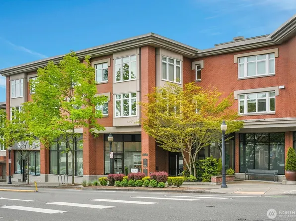 631 Market Street #306, Kirkland, WA 98033