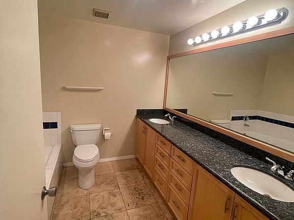 3rd image of 967 Hammond St APT 6