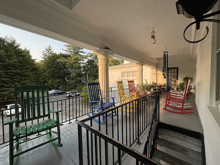 722 W. Water Balcony