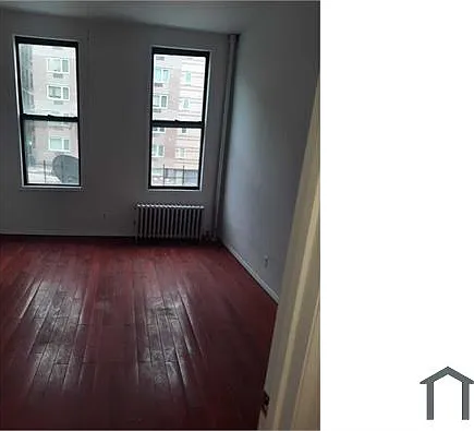 2 bed, 704 sqft, $2,300 — Photo 3