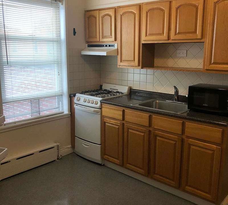 1st image of 20-45 33rd St #3