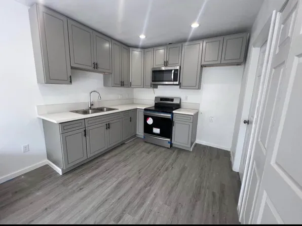 11222 Cometa Ave, Pacoima, CA 91331