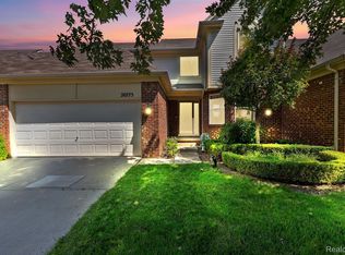 20775 Kenmare Dr, Macomb, MI 48044