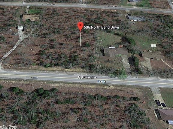 2nd image of 606 N Bend Dr