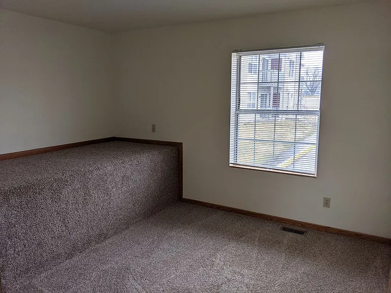 1111 Spiros Ct — Photo 6