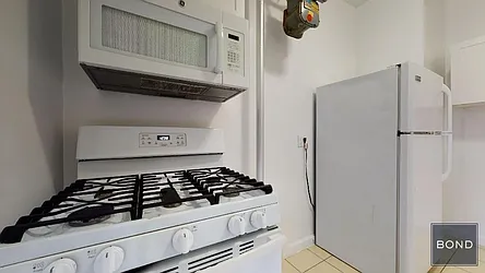 Rented by Bond New York