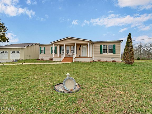 3rd image of 154 Ike Burgess Rd