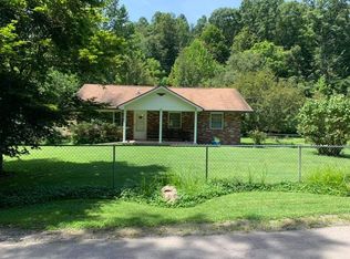 551 Loveberry Run Rd, Weston, WV 26452