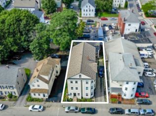 10 Ellsworth St, Worcester, MA 01610