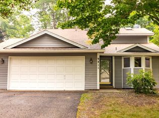 9811 Juniper St NW, Coon Rapids, MN 55433