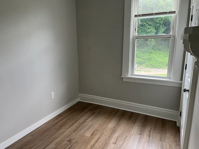 2468 N Charles St — Photo 9