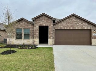 416 Amory St, Azle, TX 76020