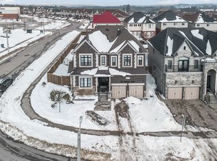115 McCann St, Guelph, ON N1G 0A8