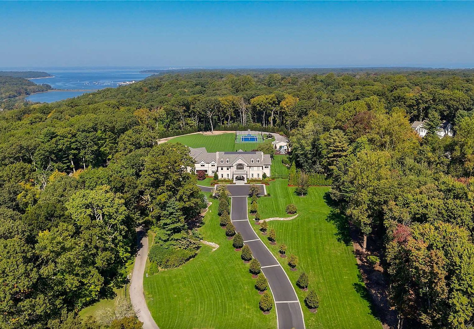 471 Woodbury Road, Cold Spring Harbor, NY 11724 | Zillow