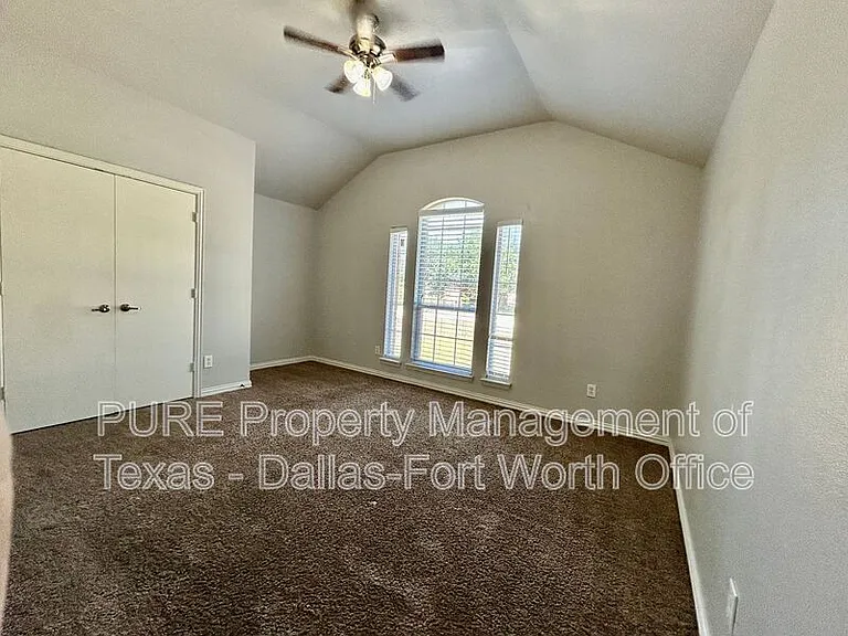 629 Madeline Ct — Photo 28