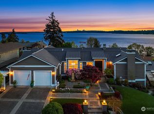 517 10th Ave W, Kirkland, WA