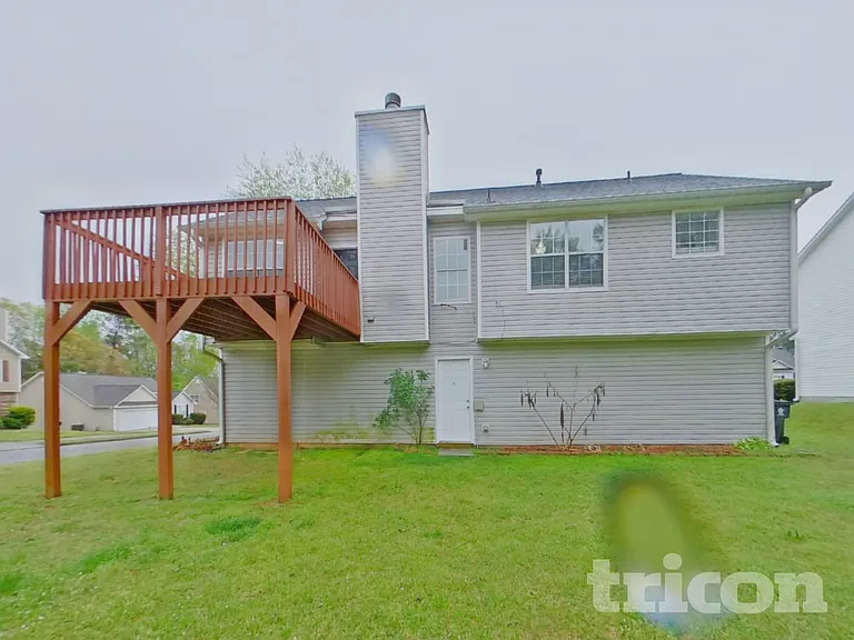 800 Lorraine Ln — Photo 22