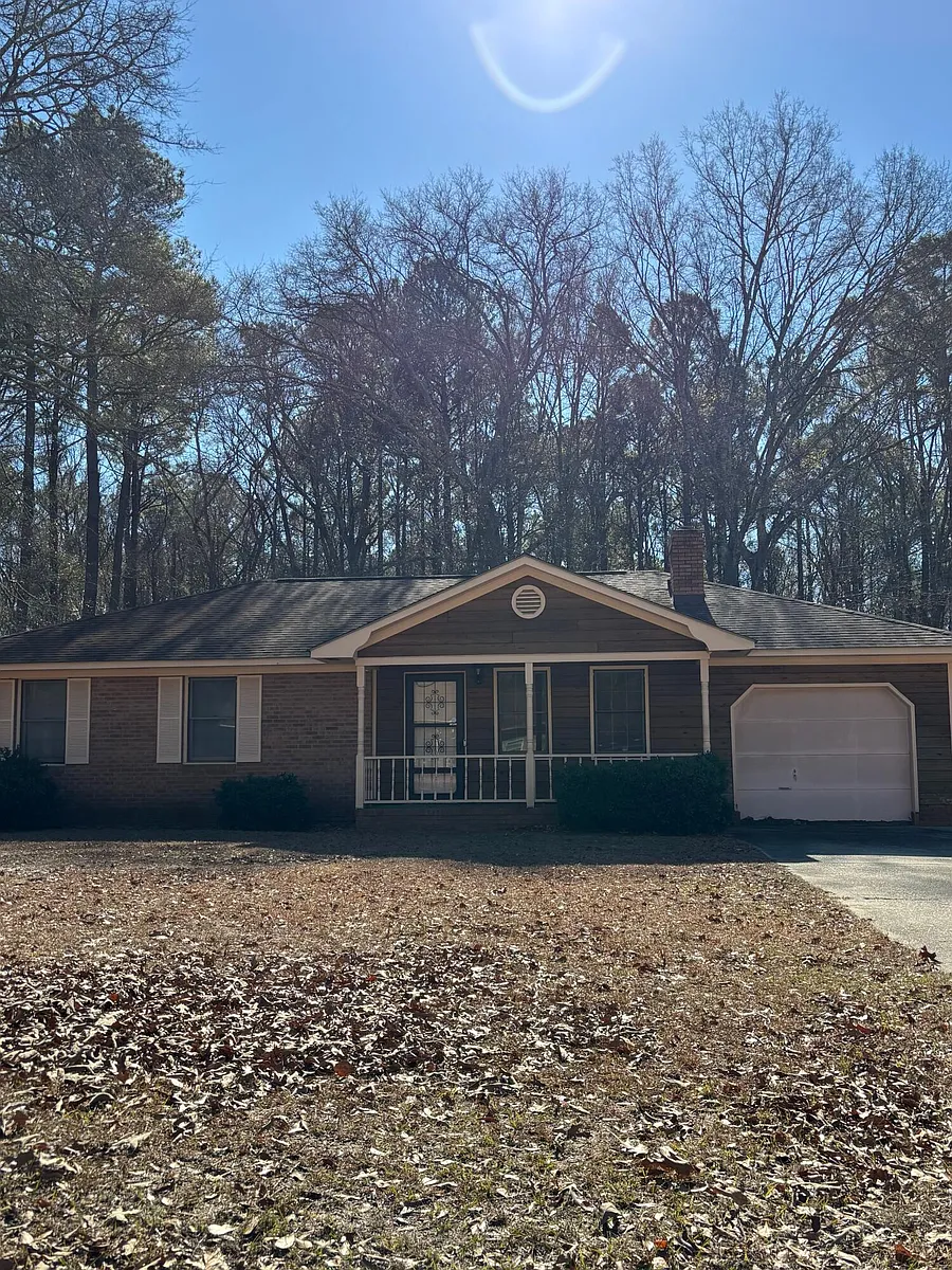 Building Photo - 1460 Crowndale Dr