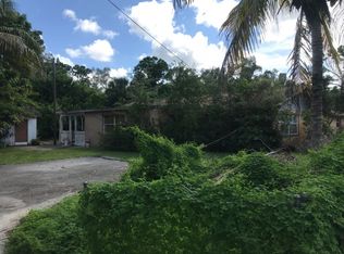 1265 Rosewood Villa Ln, West Palm Beach, FL 33417