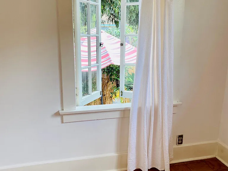 1222 Cabrillo Ave — Photo 52
