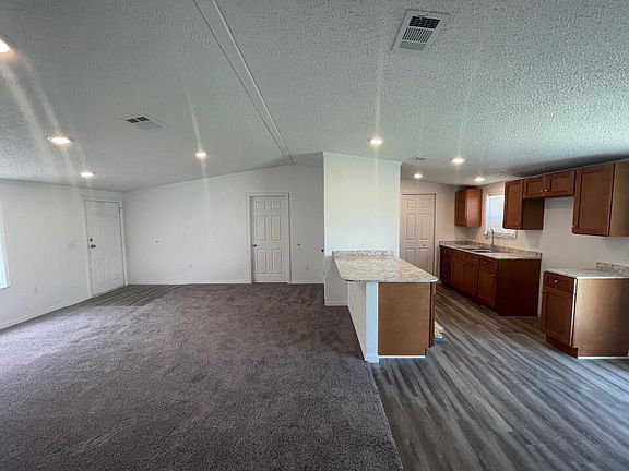 3rd image of 3733 Dawn Ave