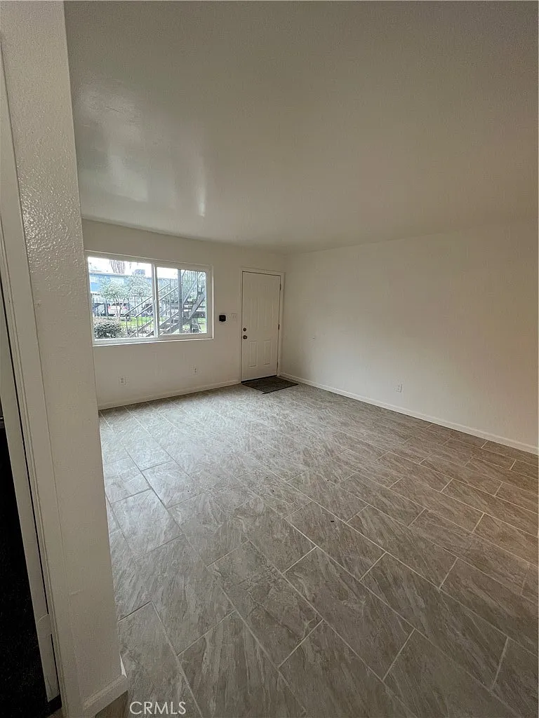 2 bed, 732 sqft, $1,600 — Photo 4