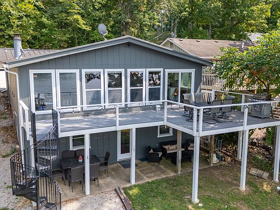 4th image of 483 Rockwood Dr