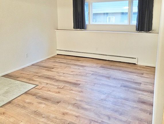 3rd image of 4131 Grape Pl APT 5