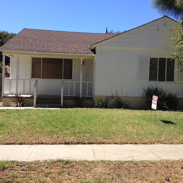 1st image of 3957 Knoxville Ave