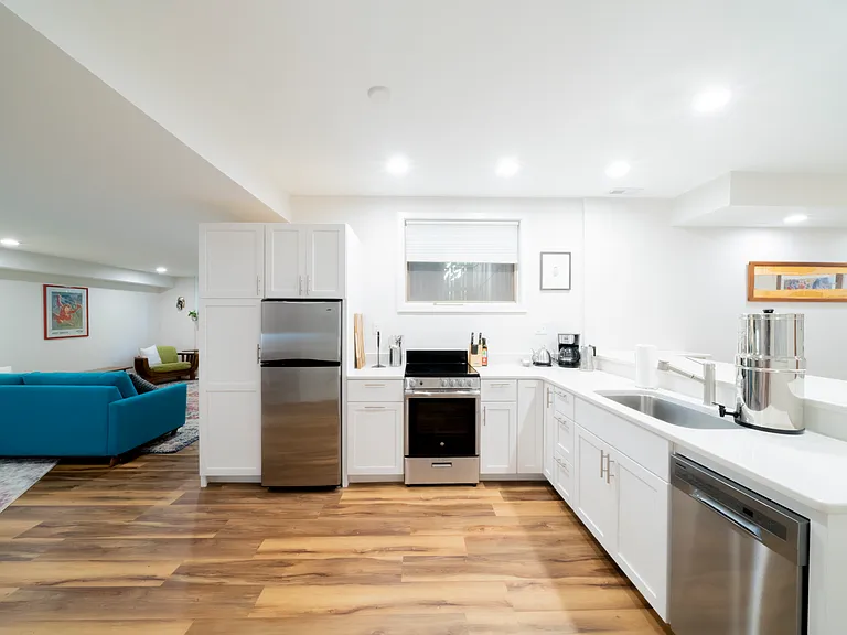 4842 E Inverness Woods Rd — Photo 10