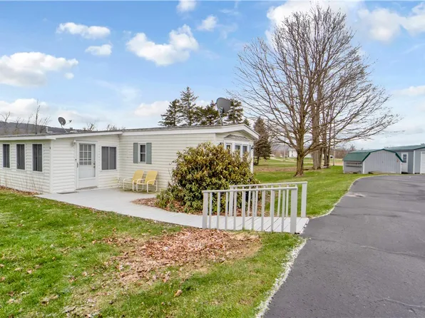 2 McKay St, Atlanta, NY 14808