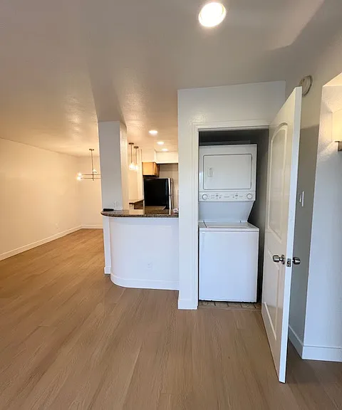 4410 N Longview Ave #220 — Photo 31