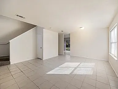 211 Prentice Dr — Photo 18