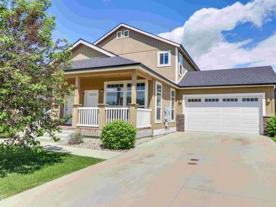 611 40th St E, Williston, ND, 58801