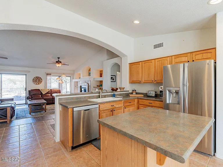 36500 S Rock Crest Dr — Photo 16