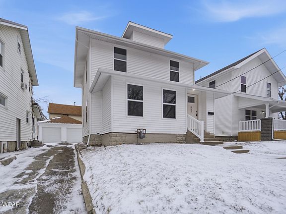 2nd image of 852 Faurot Ave