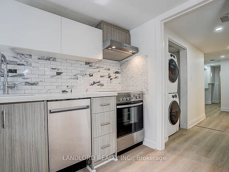 56 Bicknell Ave #LOWER — Photo 27